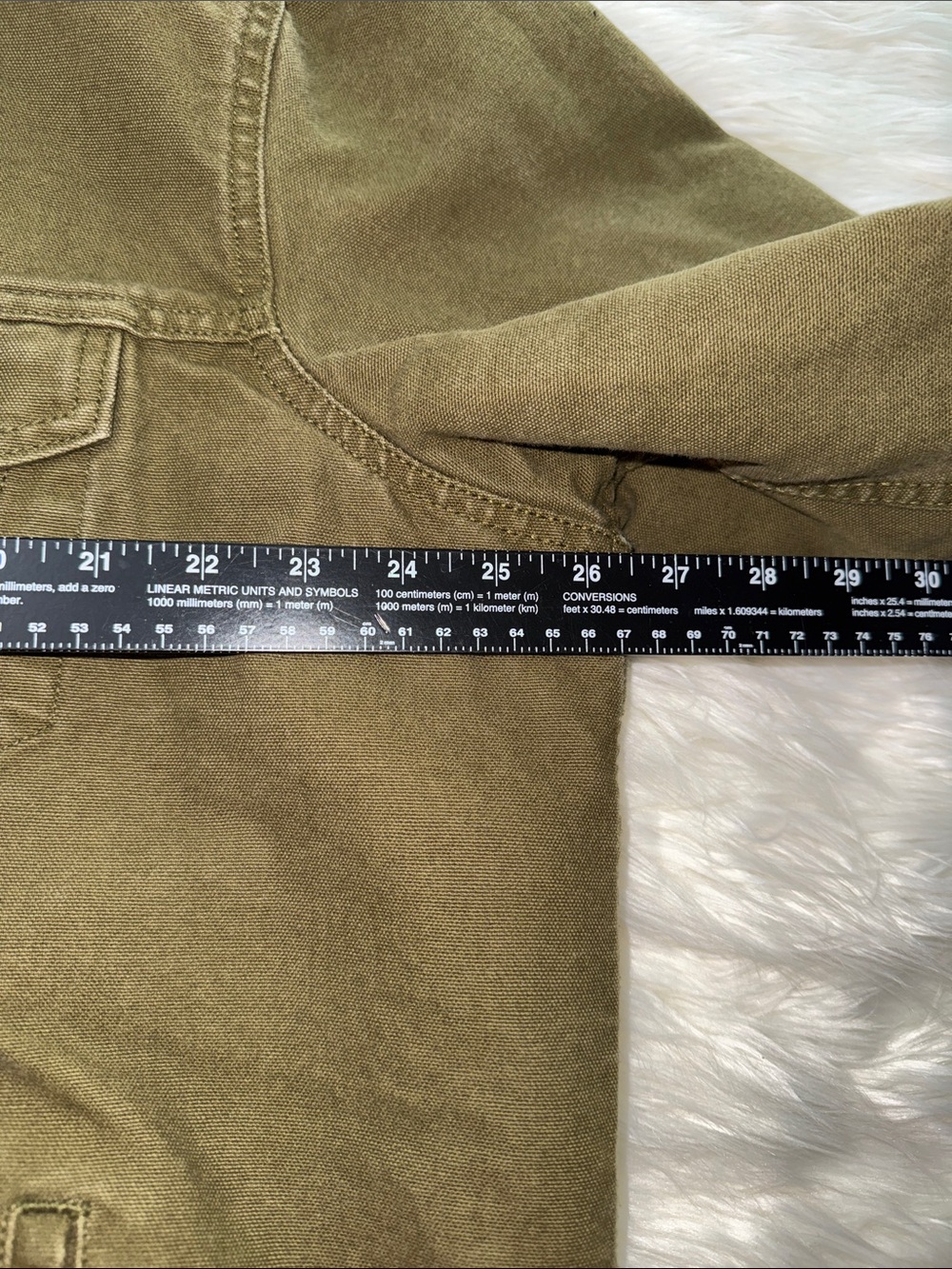 Levi's Olive Sherpa-Lined Cotton Canvas Jacket - Picture 7 of 9